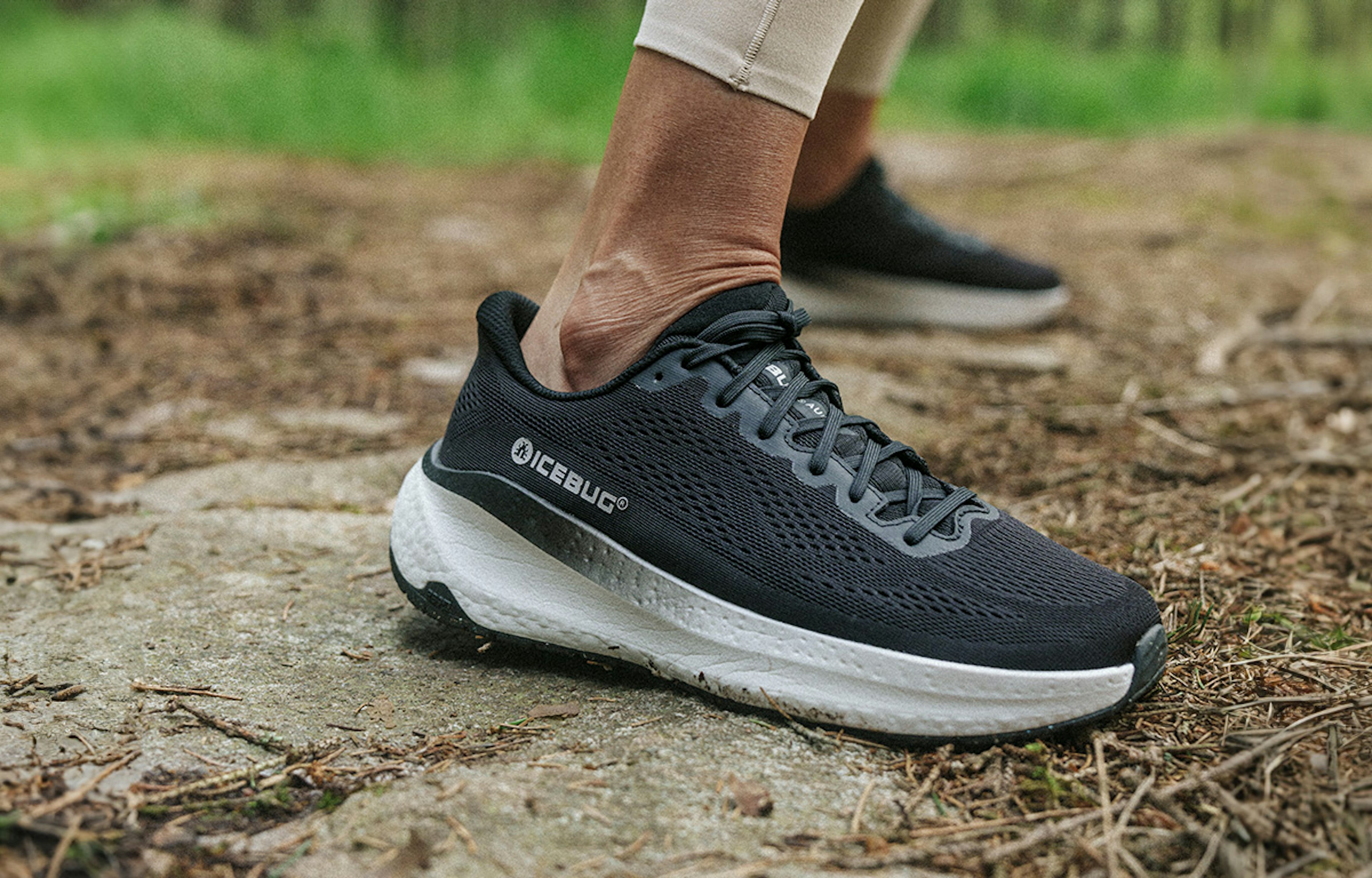 Aura Women's RB9X - Black