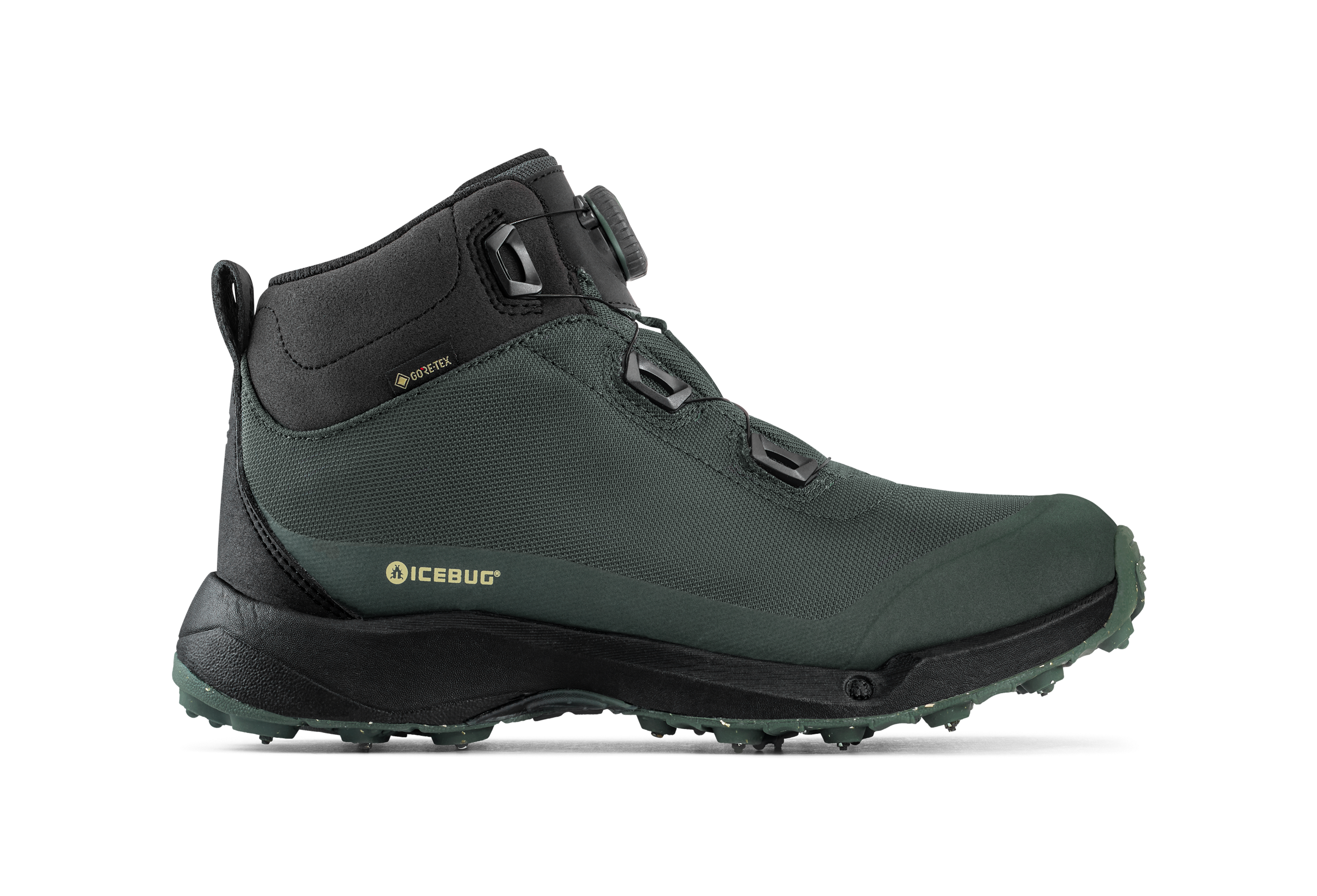 Halbhoher Stiefel für leichte Winterwanderungen mit wasserdichter GORE-TEX® Membran,  BOA® Fit System und BUGrip®-Spikes für Halt bei Eis und Schnee.